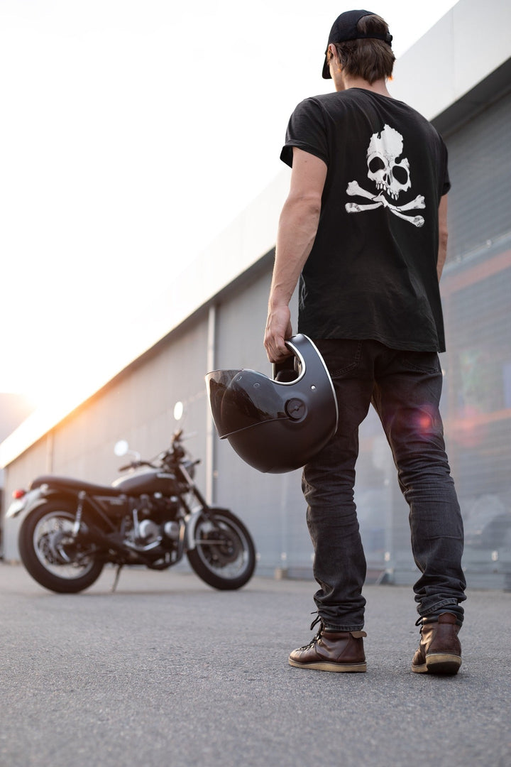 Mi Skull on a motorcycle