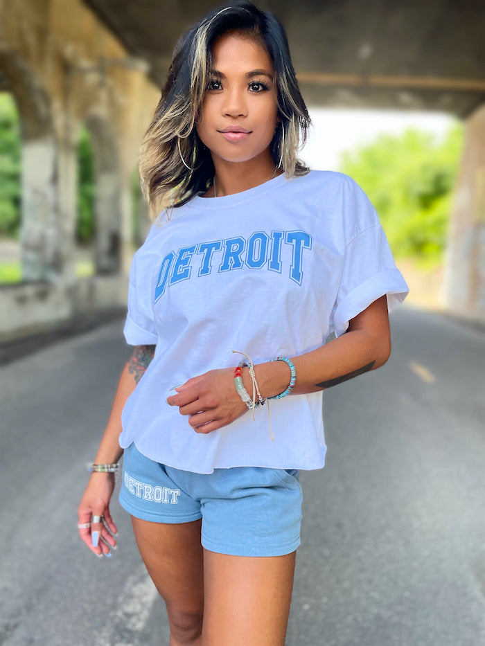 Ink Detroit Misty Blue print Oversize Crop T-Shirt - White