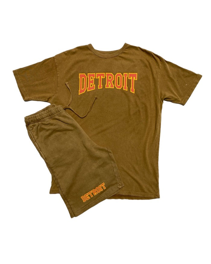 Detroit Mineral wash T-Shirt and shorts set camel