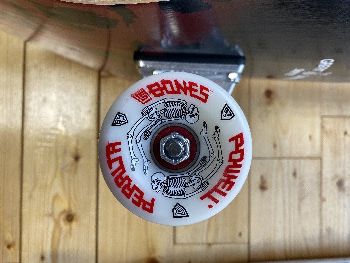 The Great Lakes State Michigan Skull & Bones Old School Complete Skateboard